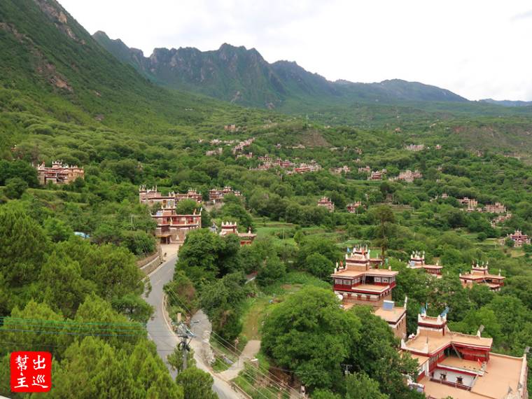 中國最美鄉村之首：甲居藏寨